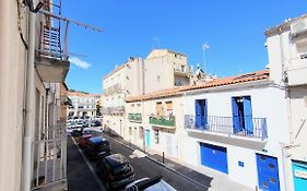 LE BAYARD Authentique Maison Sétoise Patio Climatisée Centre Historique Parking payant à proximité